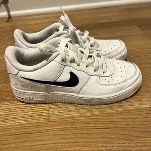 Black and White Nike Air Force One